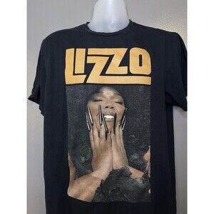 Lizzo Shirt Mens Large Black Portrait Graphic Tee Music Pop Singer Artist